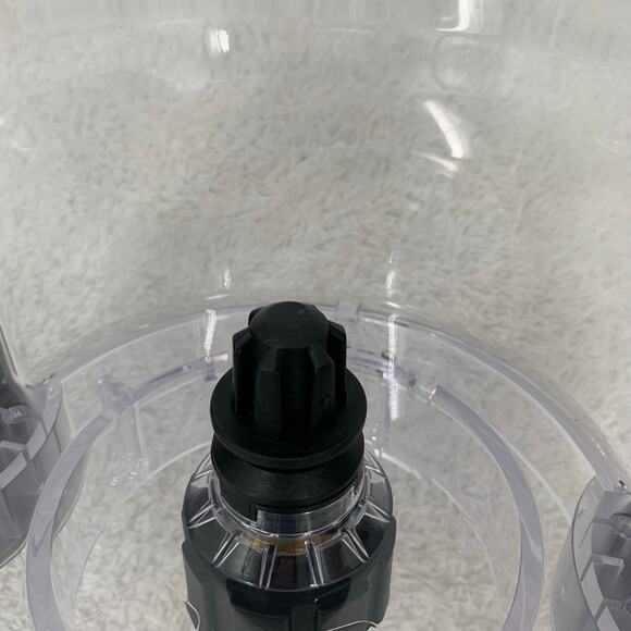 Veggie Bullet Main Bowl w/Pusher 2 Lids VB-102 Replacement Parts 2D 1D - Picture 3 of 15